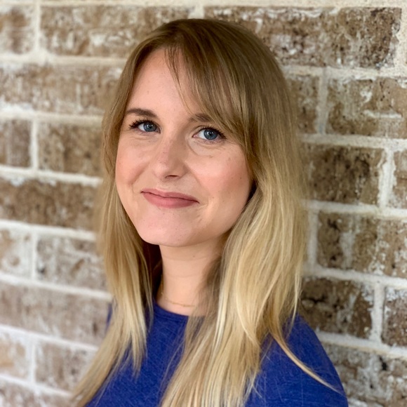 Meet your Posher, Kara. - Picture 1 of 1